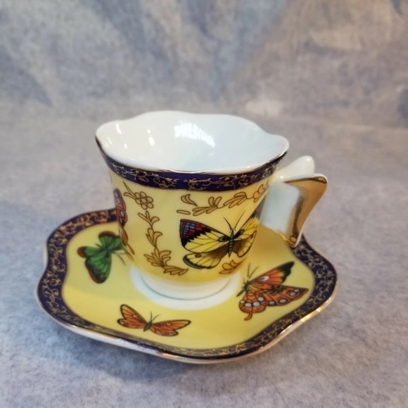 VINTAGE CC &T Mini Cup Saucer Set of 6, Multi-Color Butterfly Wings Handle New - Picture 6 of 10